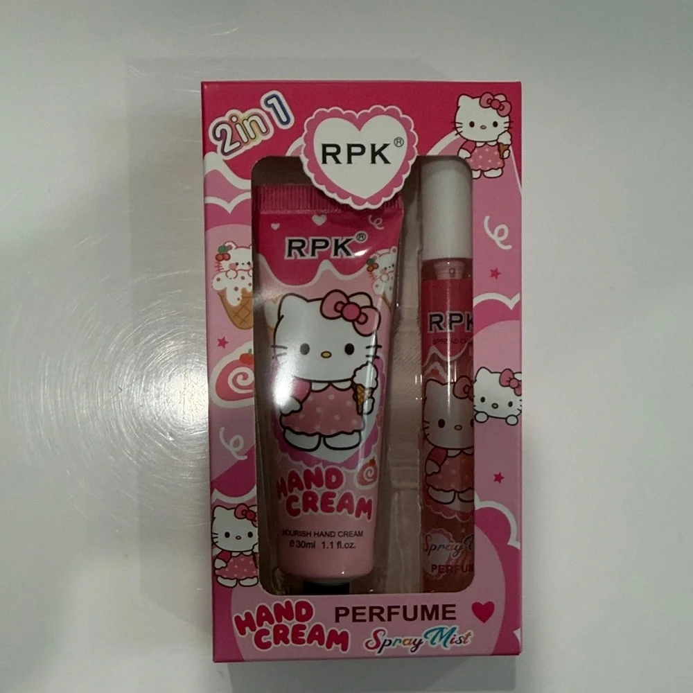 2 Piece Hello Kitty Hand Cream Set NWT
